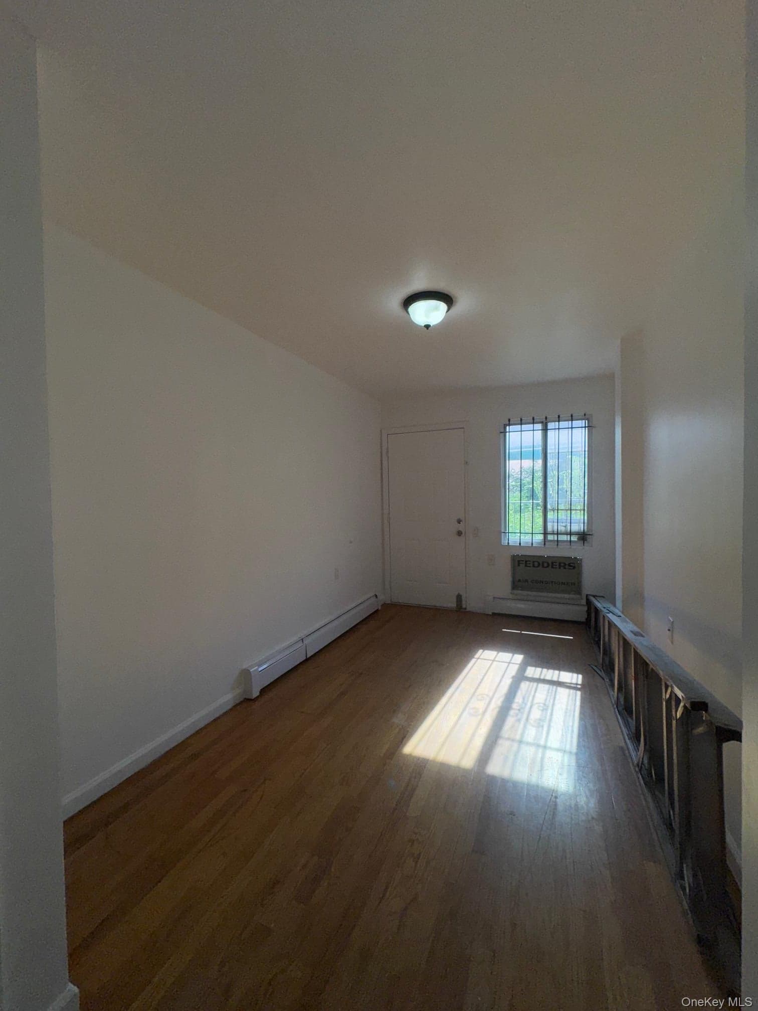 631 Coster Street thumbnail 12