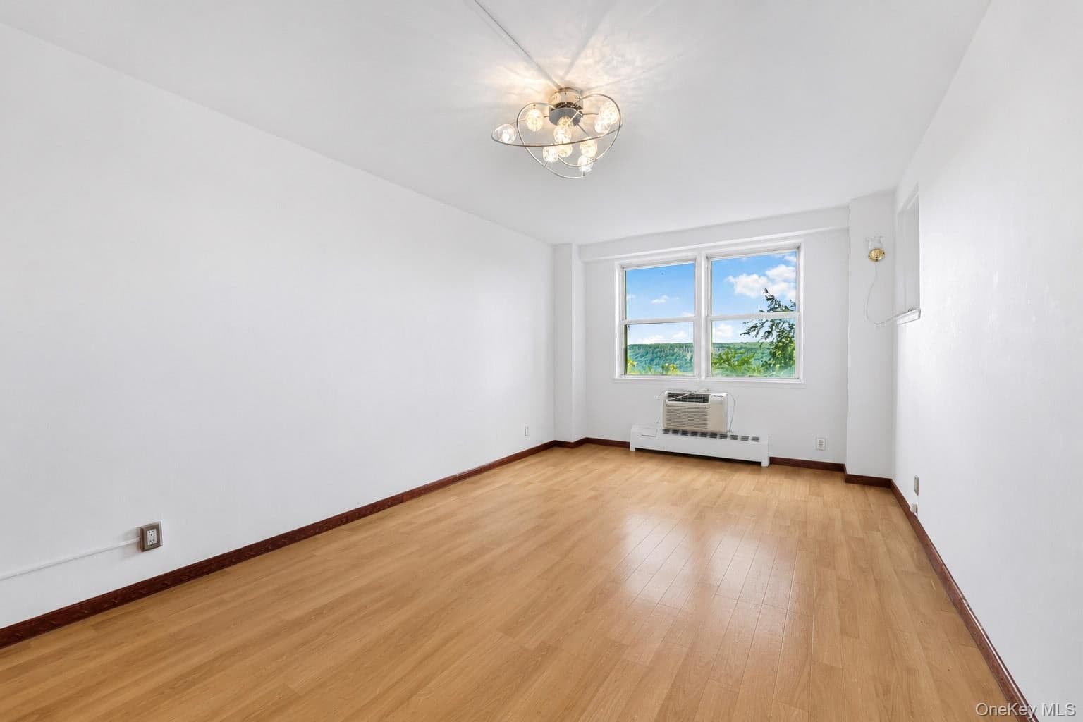 5800 Arlington Avenue Unit: 7L thumbnail 5