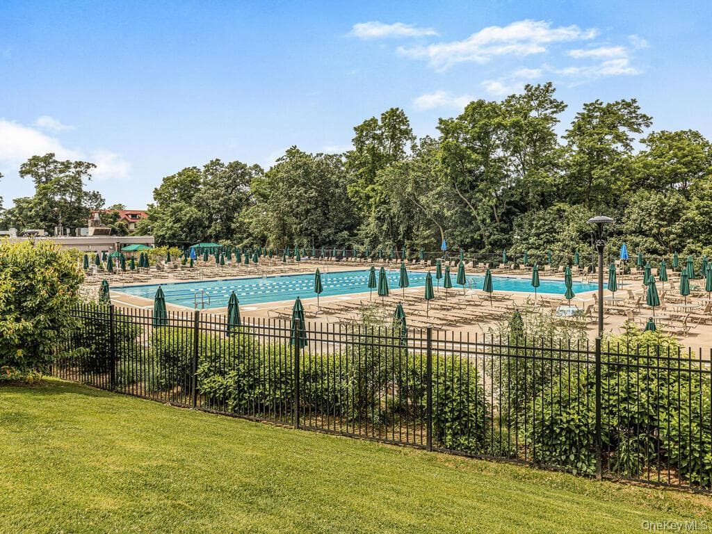 5800 Arlington Avenue Unit: 7L thumbnail 13