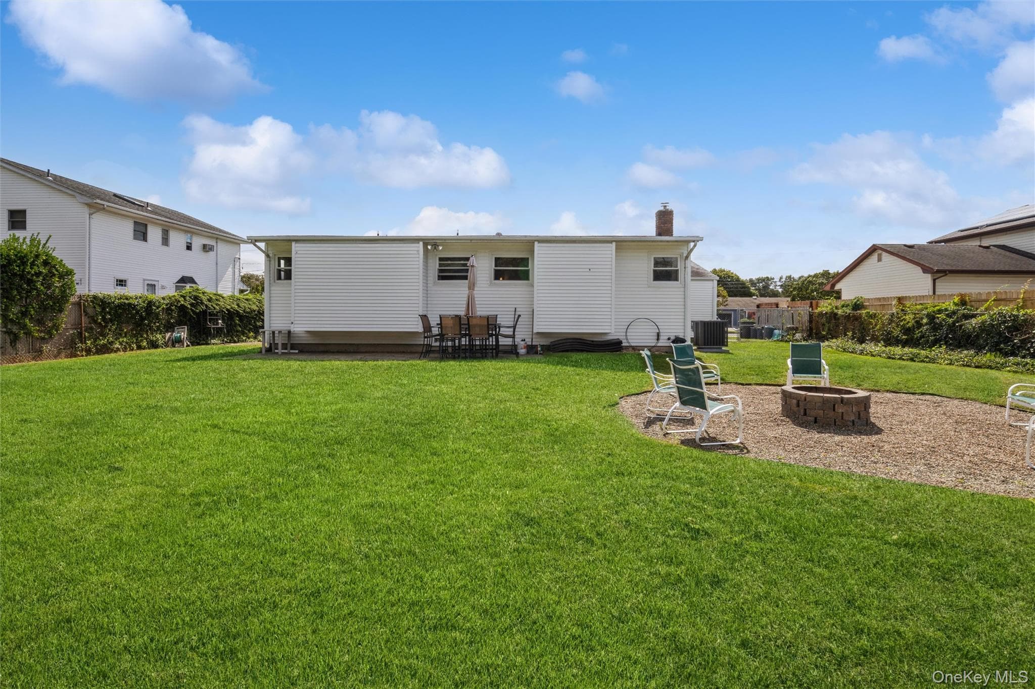35 Norman Drive thumbnail 30