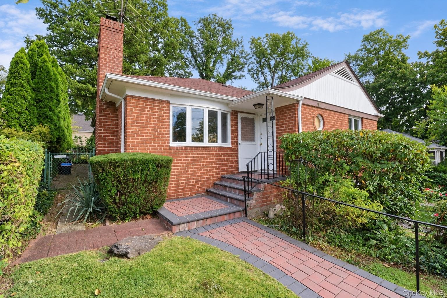 72 Mohawk Road thumbnail 4