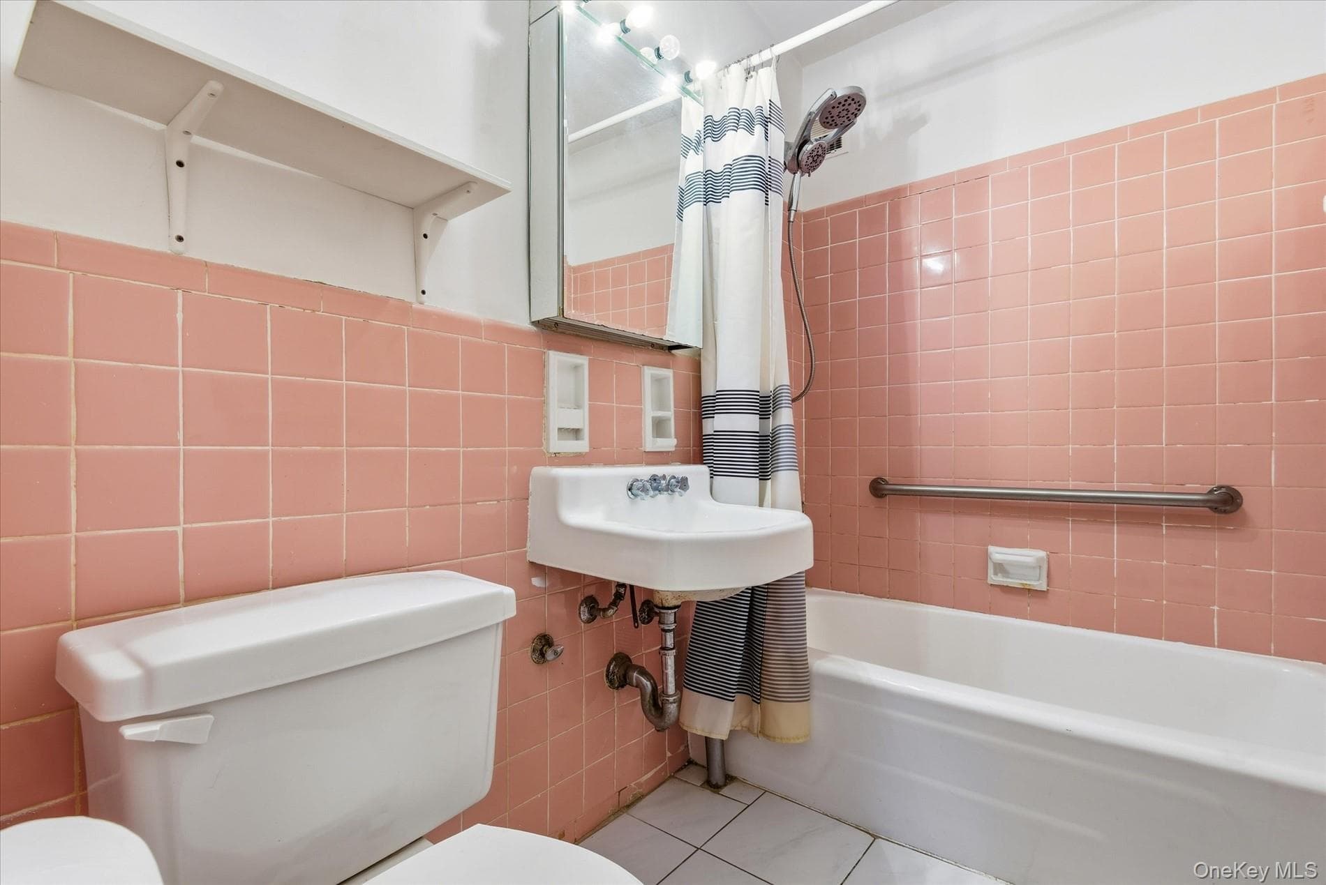 60-11 Broadway Unit: 4N thumbnail 11