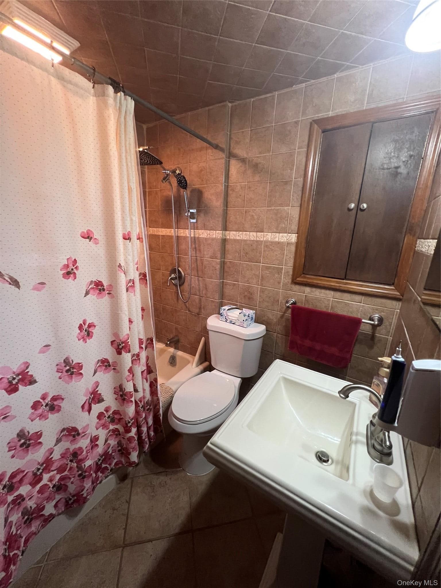 1014 Bonaparte Place thumbnail 14
