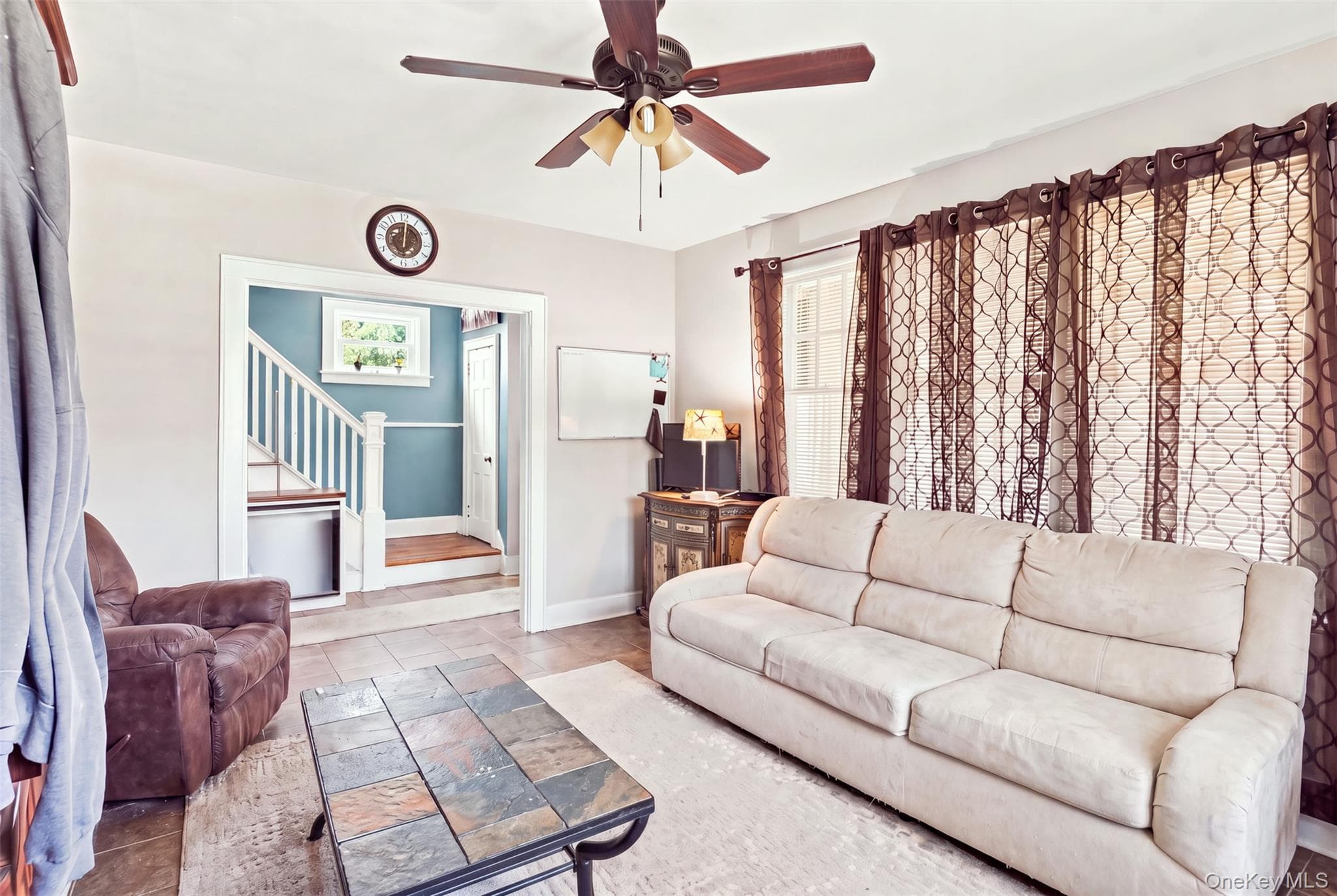 116 E Cedar Street thumbnail 8