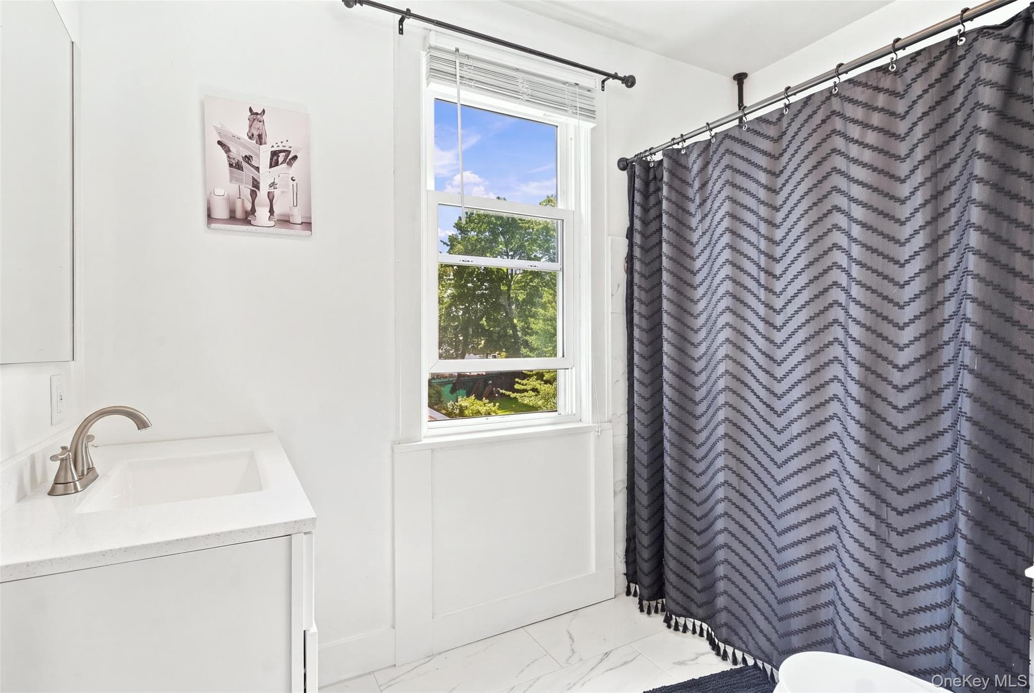 116 E Cedar Street thumbnail 25