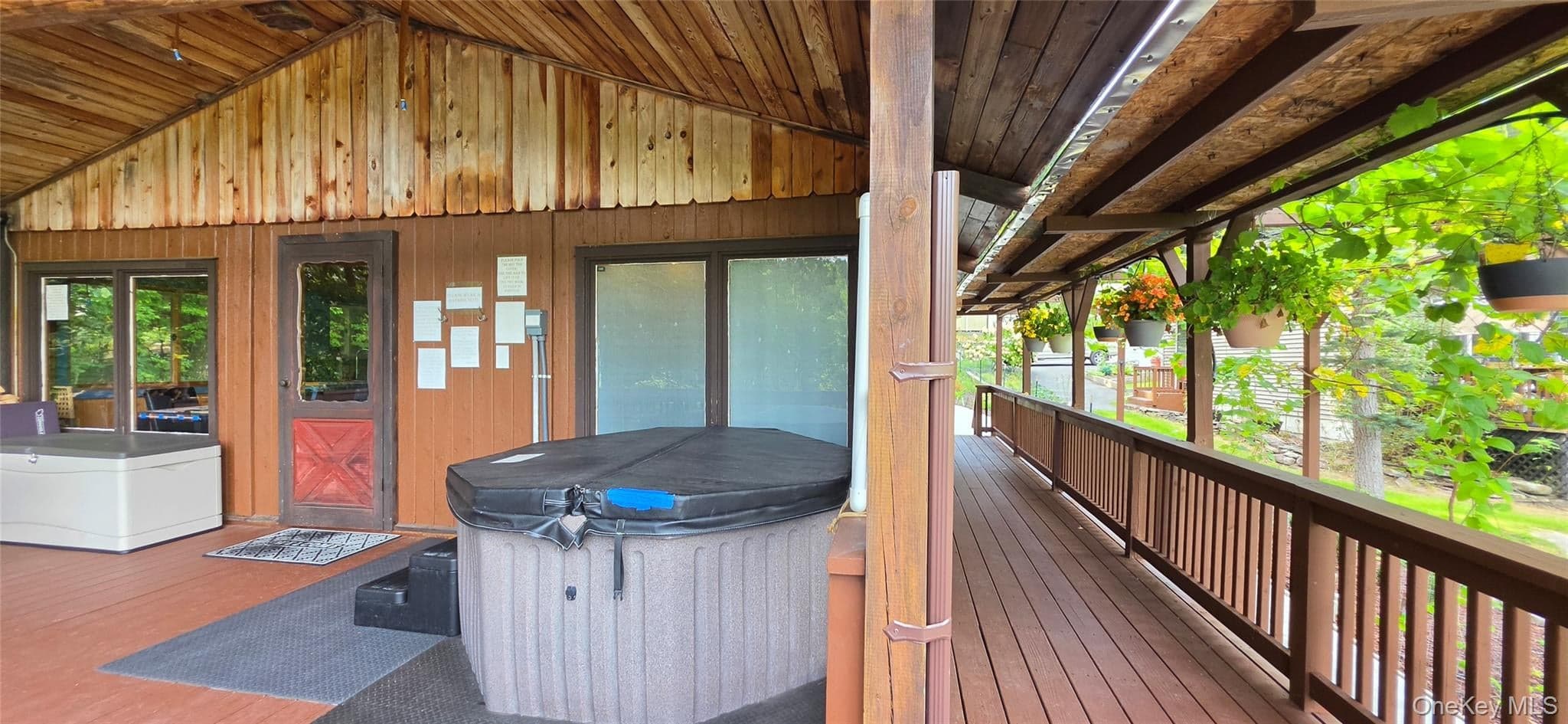 586 Lake Shore Lane thumbnail 21
