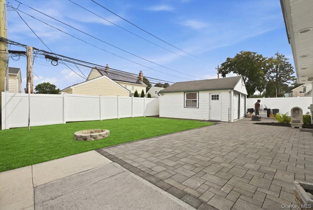 119 Periwinkle Road thumbnail 25