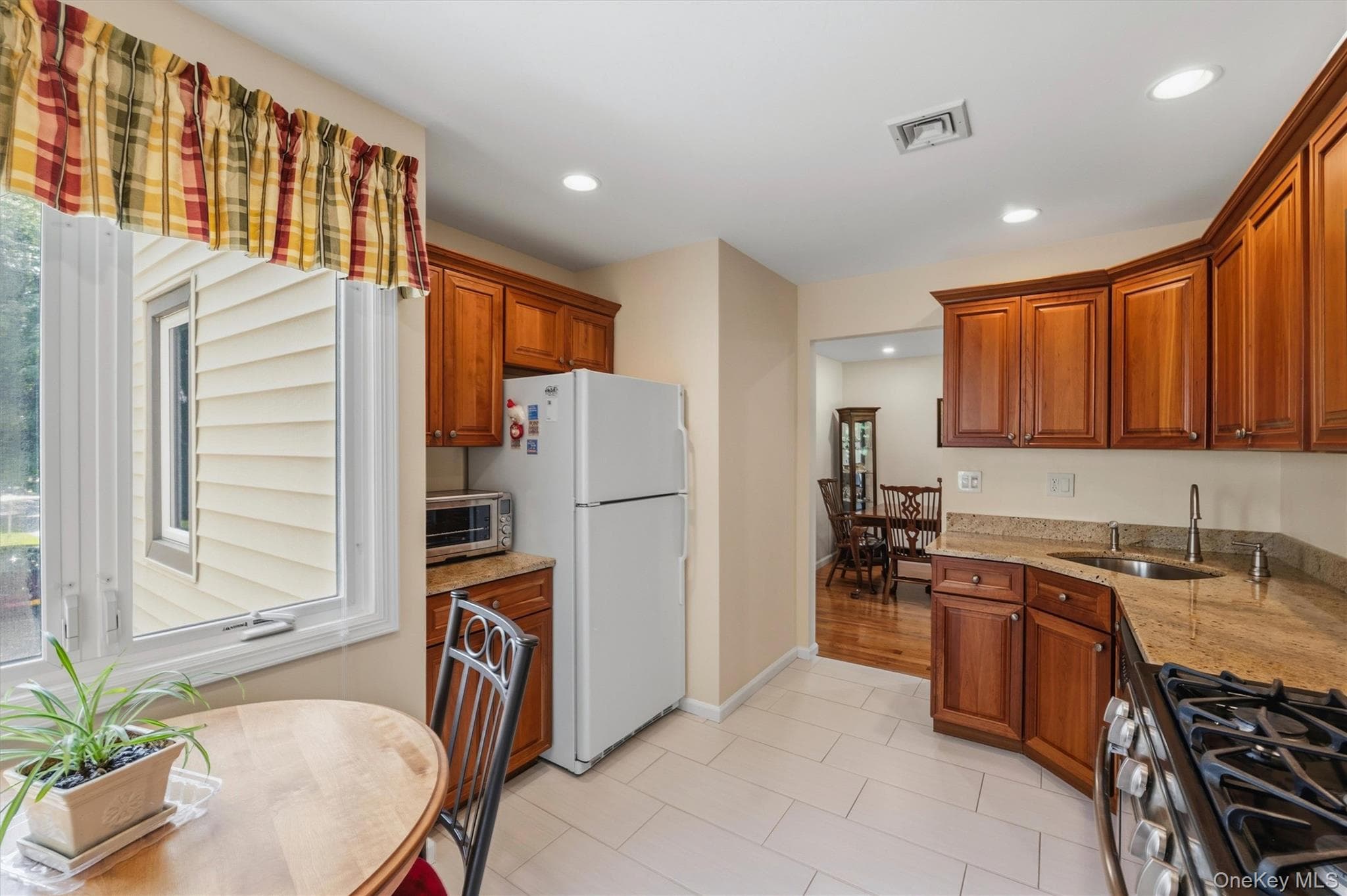 3302 Homestead Court thumbnail 10