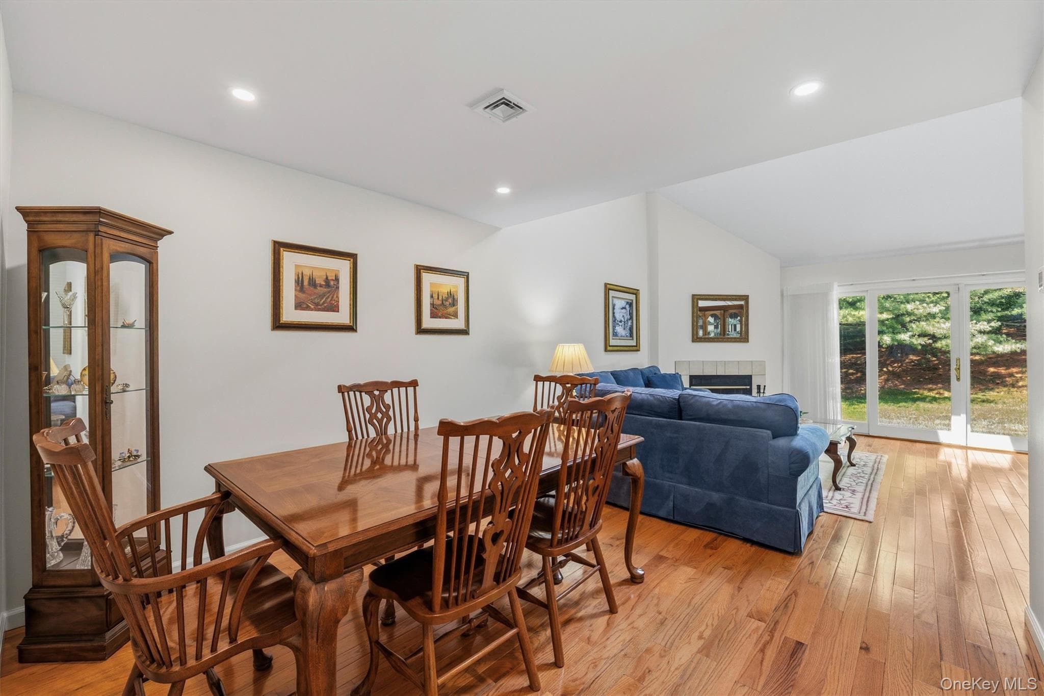 3302 Homestead Court thumbnail 8