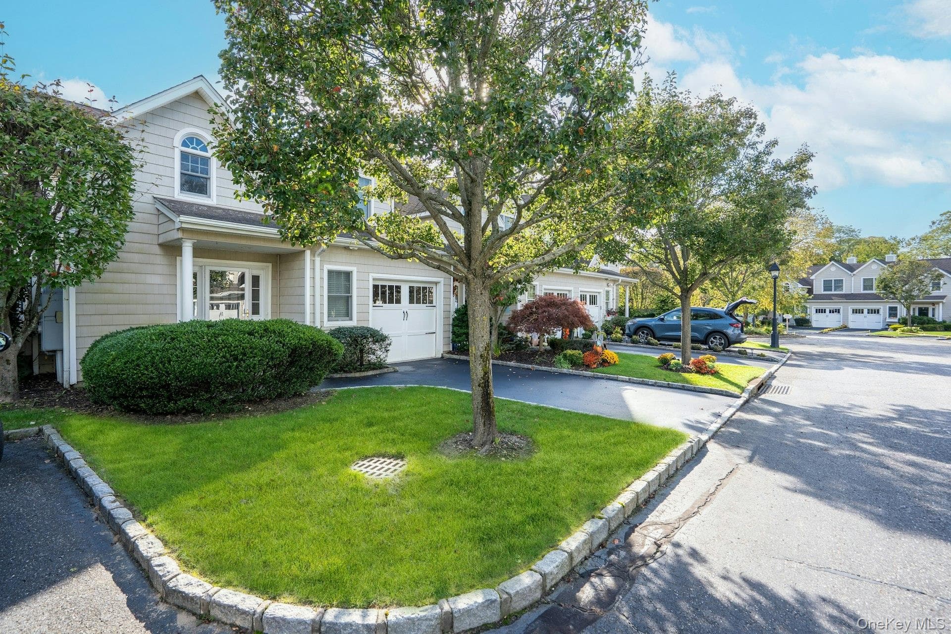 32 Coral Lane, Sayville
