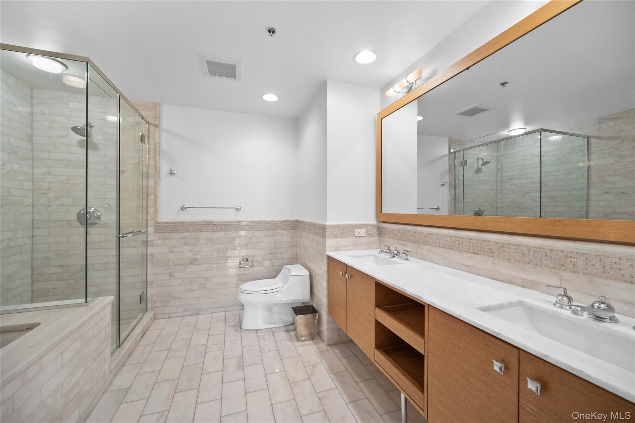1 Renaissance Square Unit: 10C thumbnail 16