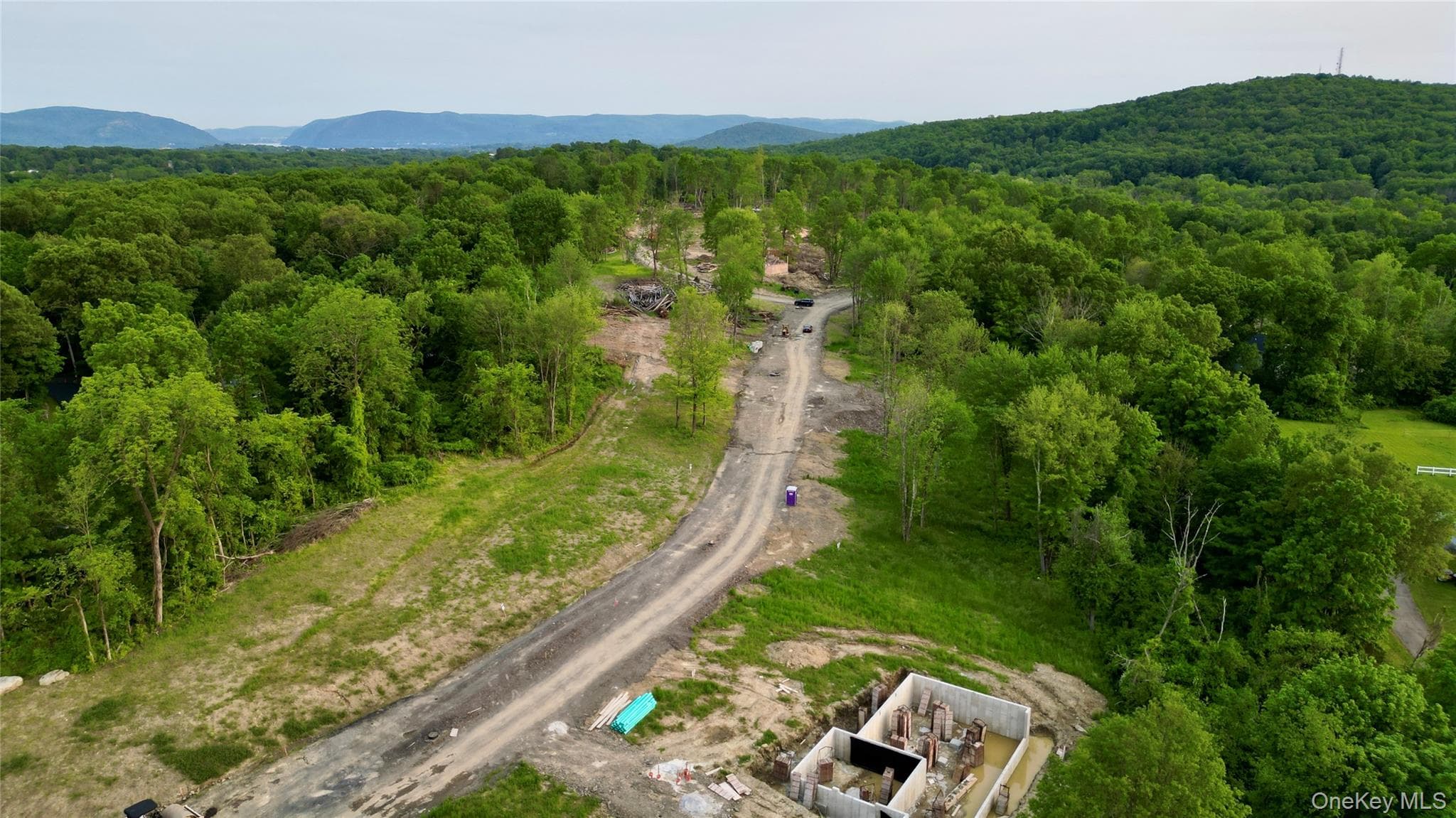 32 Tamarack Drive thumbnail 8