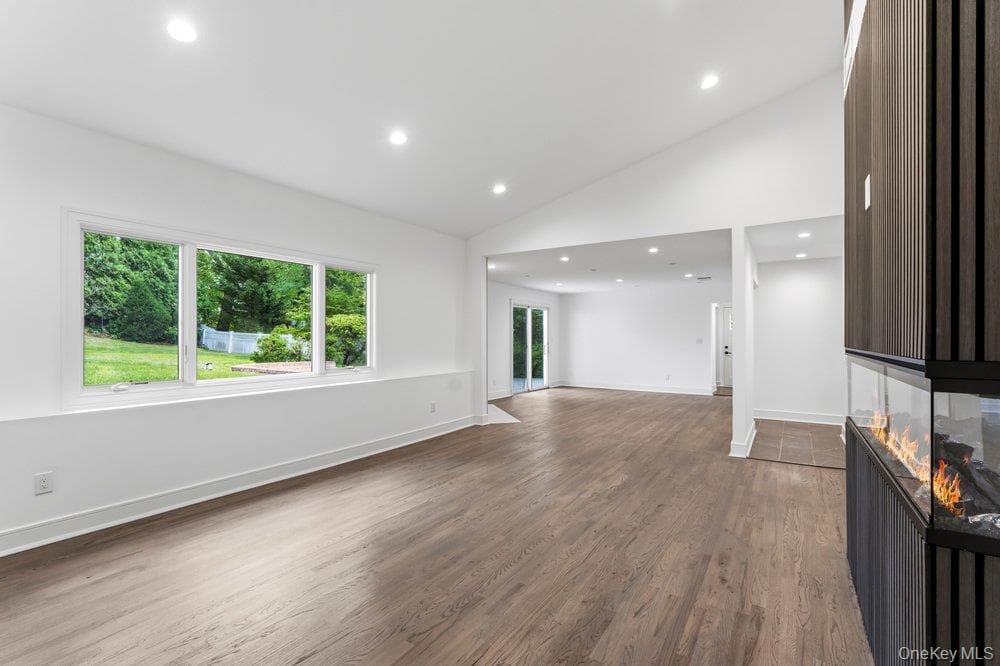 185 Harvard Drive thumbnail 8