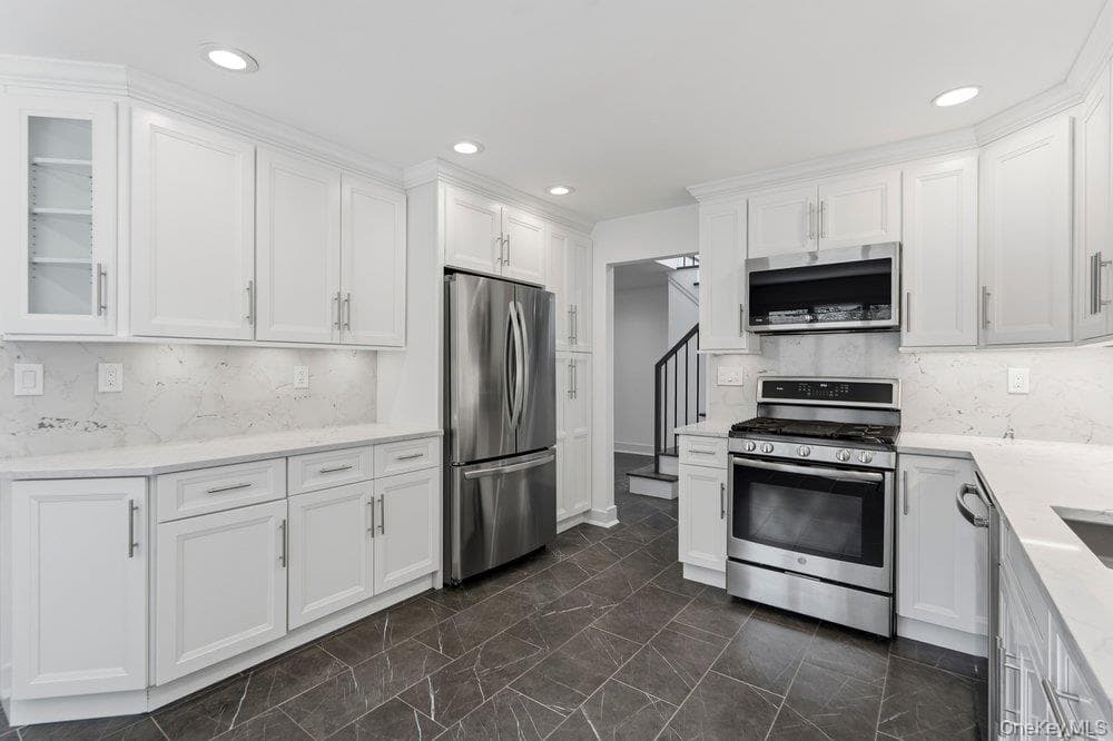 185 Harvard Drive thumbnail 19