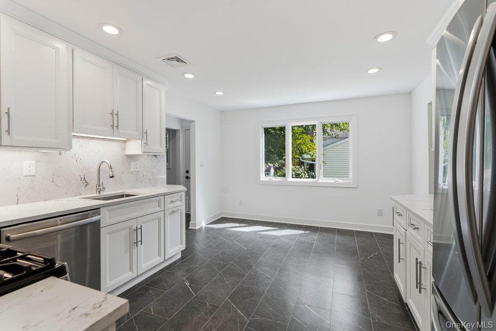 185 Harvard Drive thumbnail 20