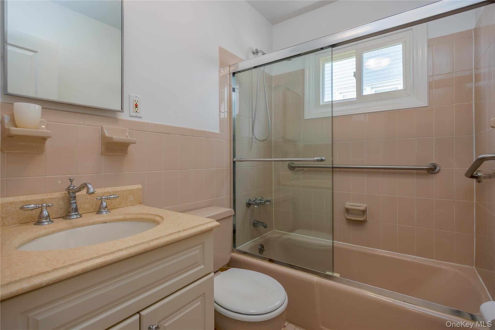 28 Hall Avenue thumbnail 12