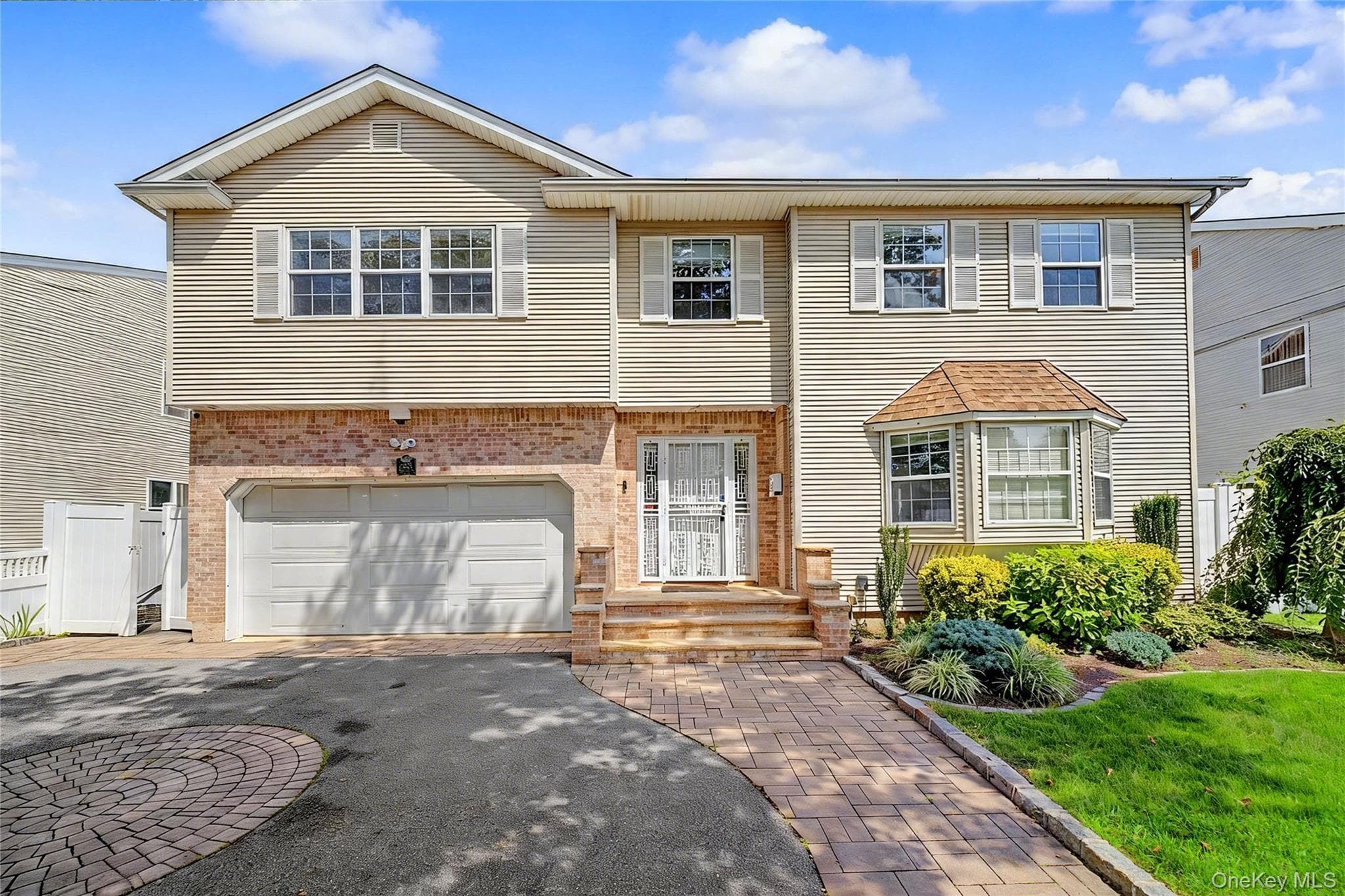 2455 7th Avenue photo 1