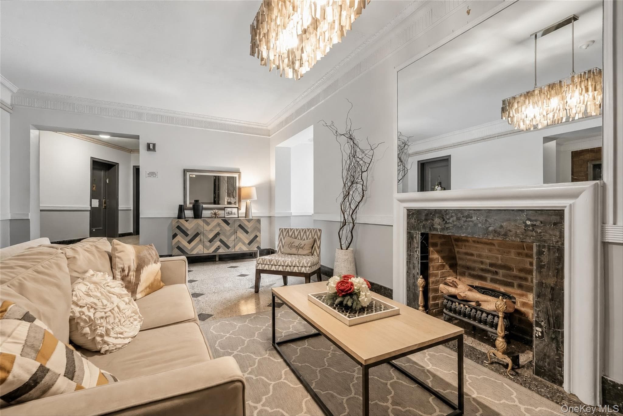 43 Calton Road Unit: 3D thumbnail 7