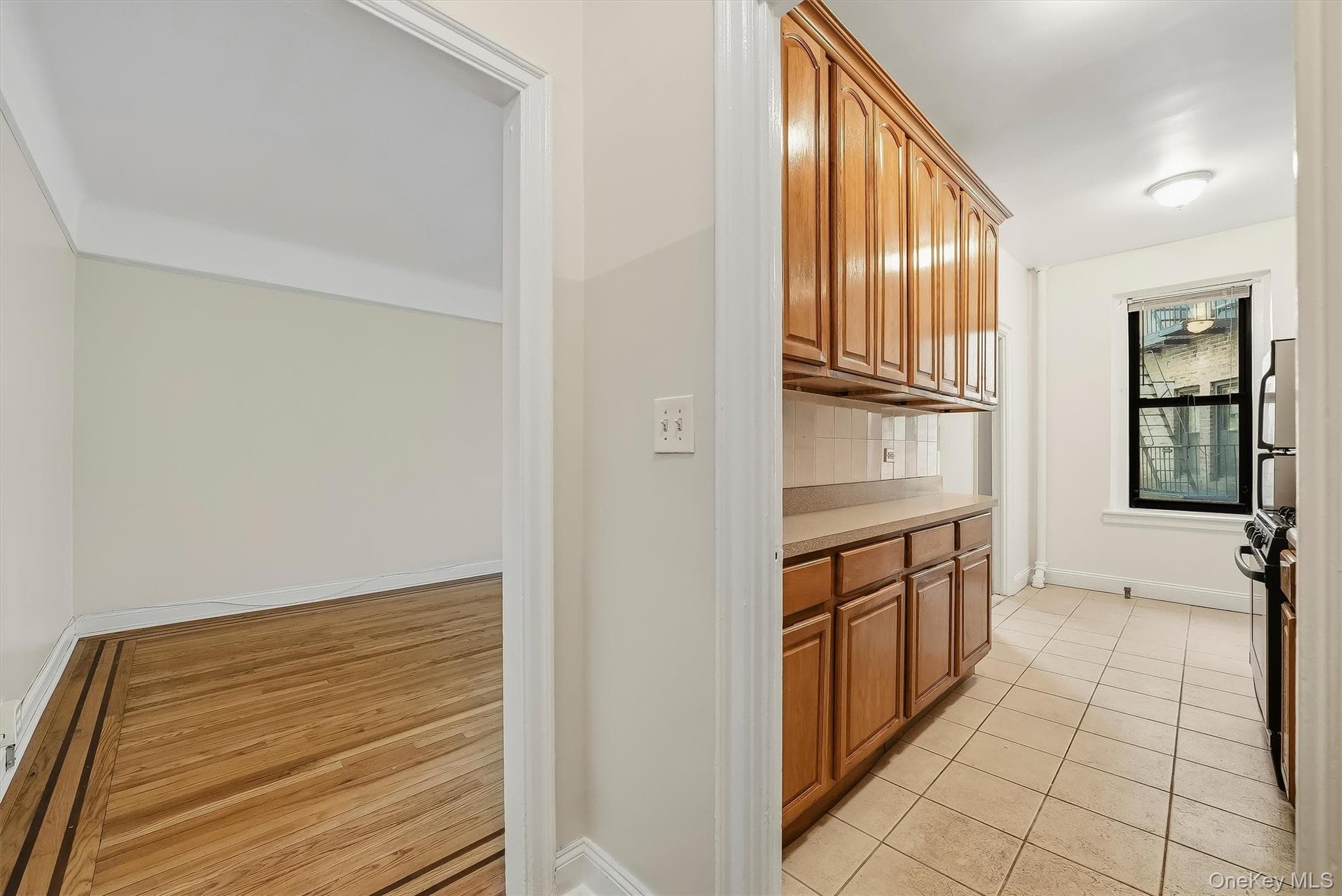43 Calton Road Unit: 3D thumbnail 9