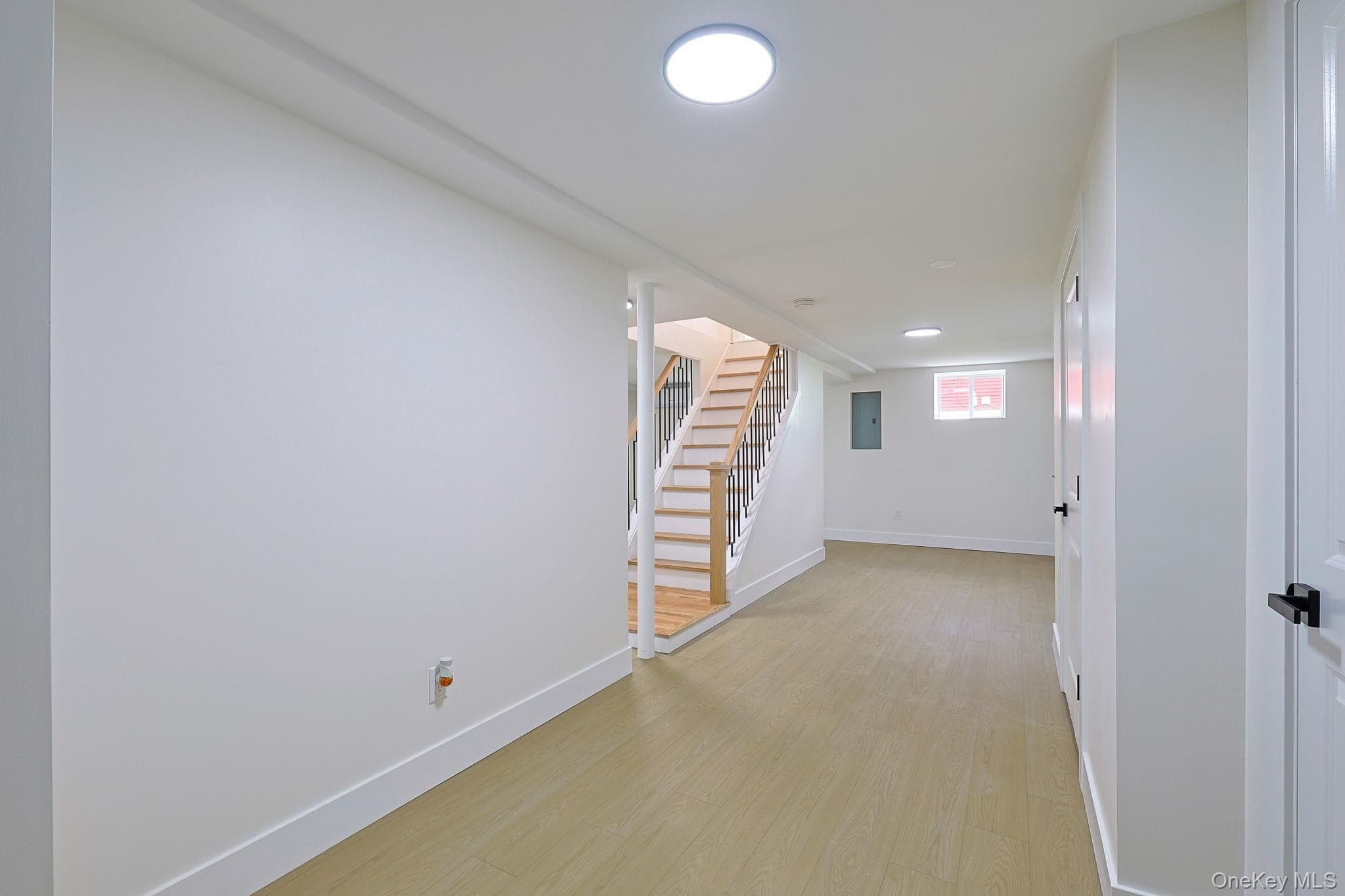 15 Fleetwood Drive thumbnail 21