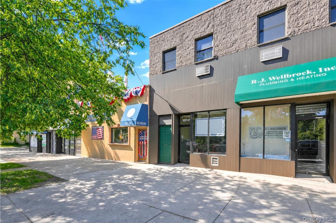 107-17 Metropolitan Avenue thumbnail 2