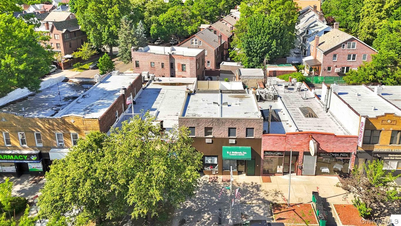 107-17 Metropolitan Avenue thumbnail 32