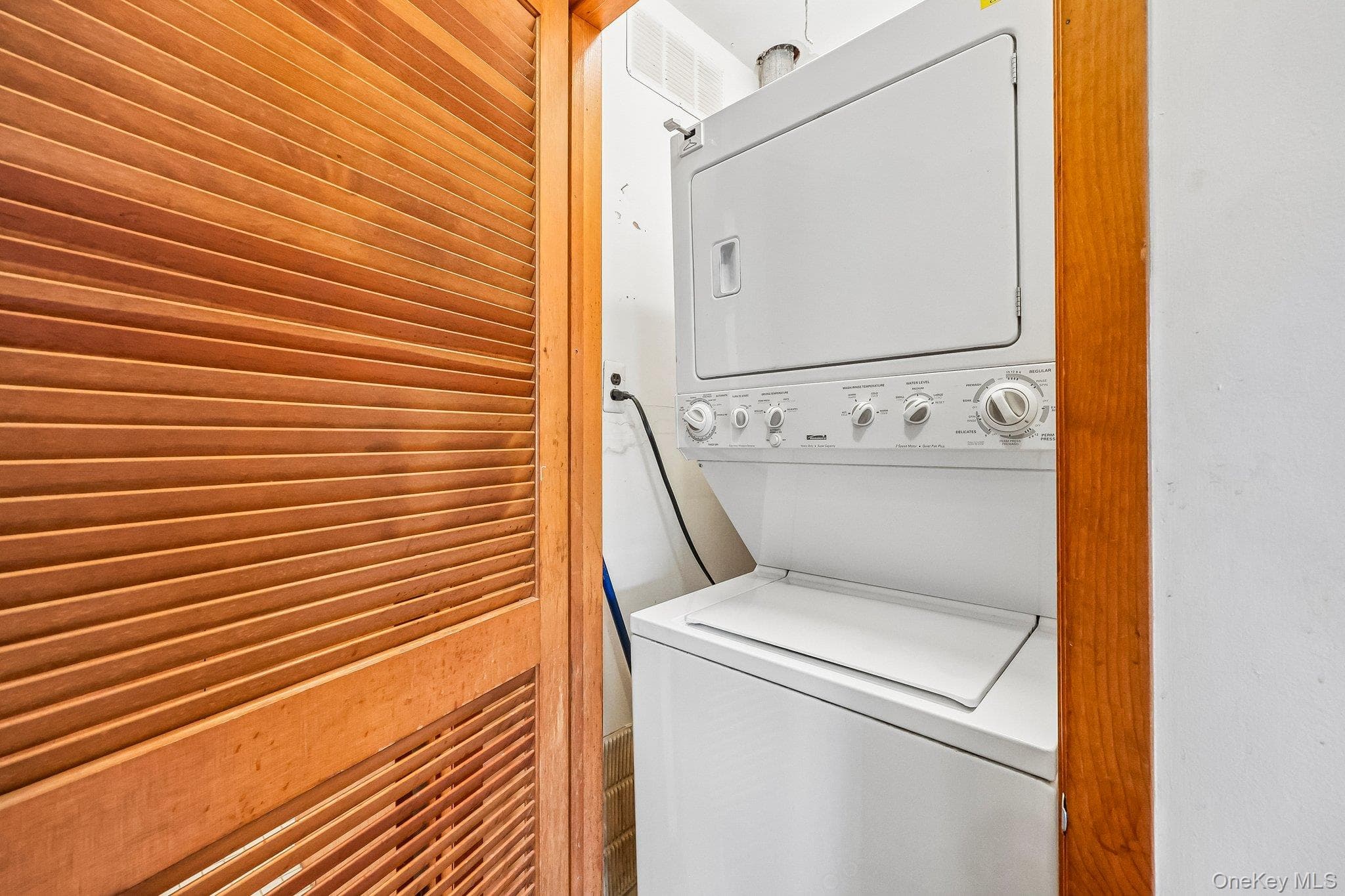 135 W Nyack Road Unit: 118 thumbnail 19