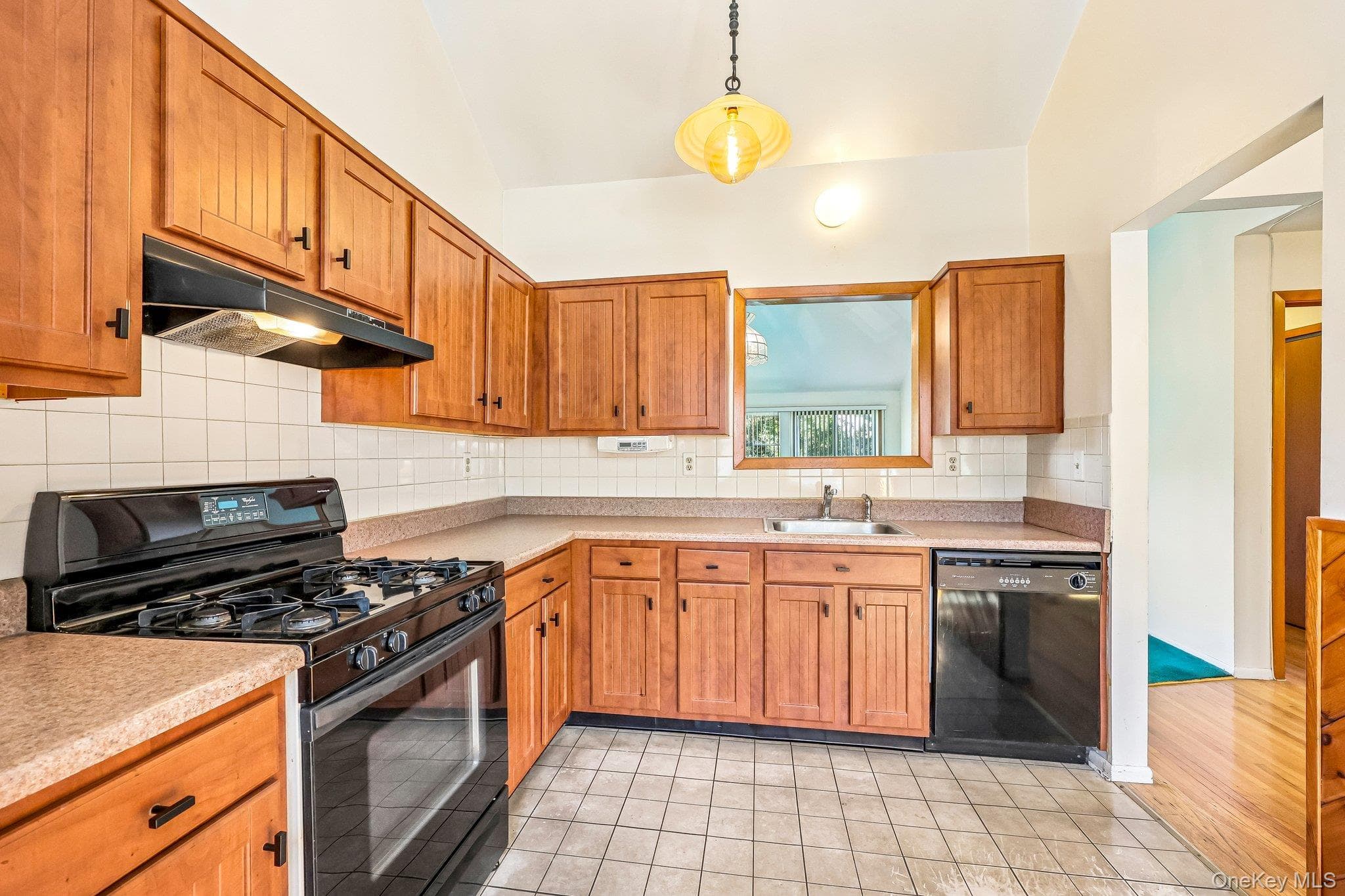 135 W Nyack Road Unit: 118 thumbnail 4