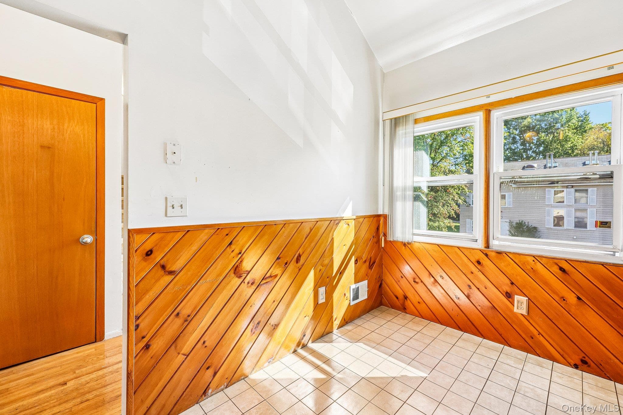 135 W Nyack Road Unit: 118 thumbnail 5