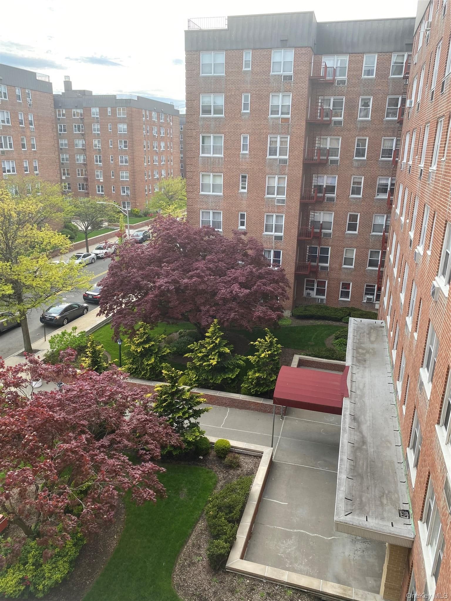 2 Sadore Lane Ln Unit: 5Z thumbnail 5