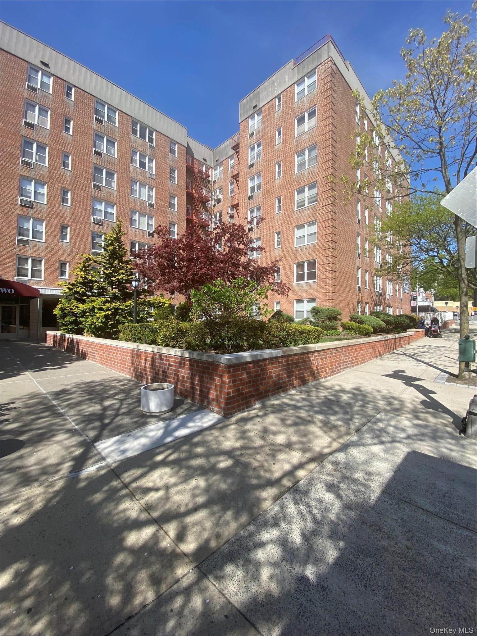 2 Sadore Lane Ln Unit: 5Z thumbnail 4