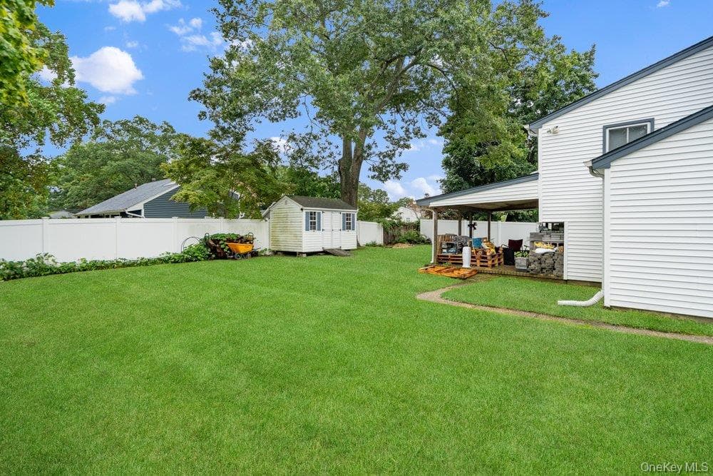18 Huron Street thumbnail 18