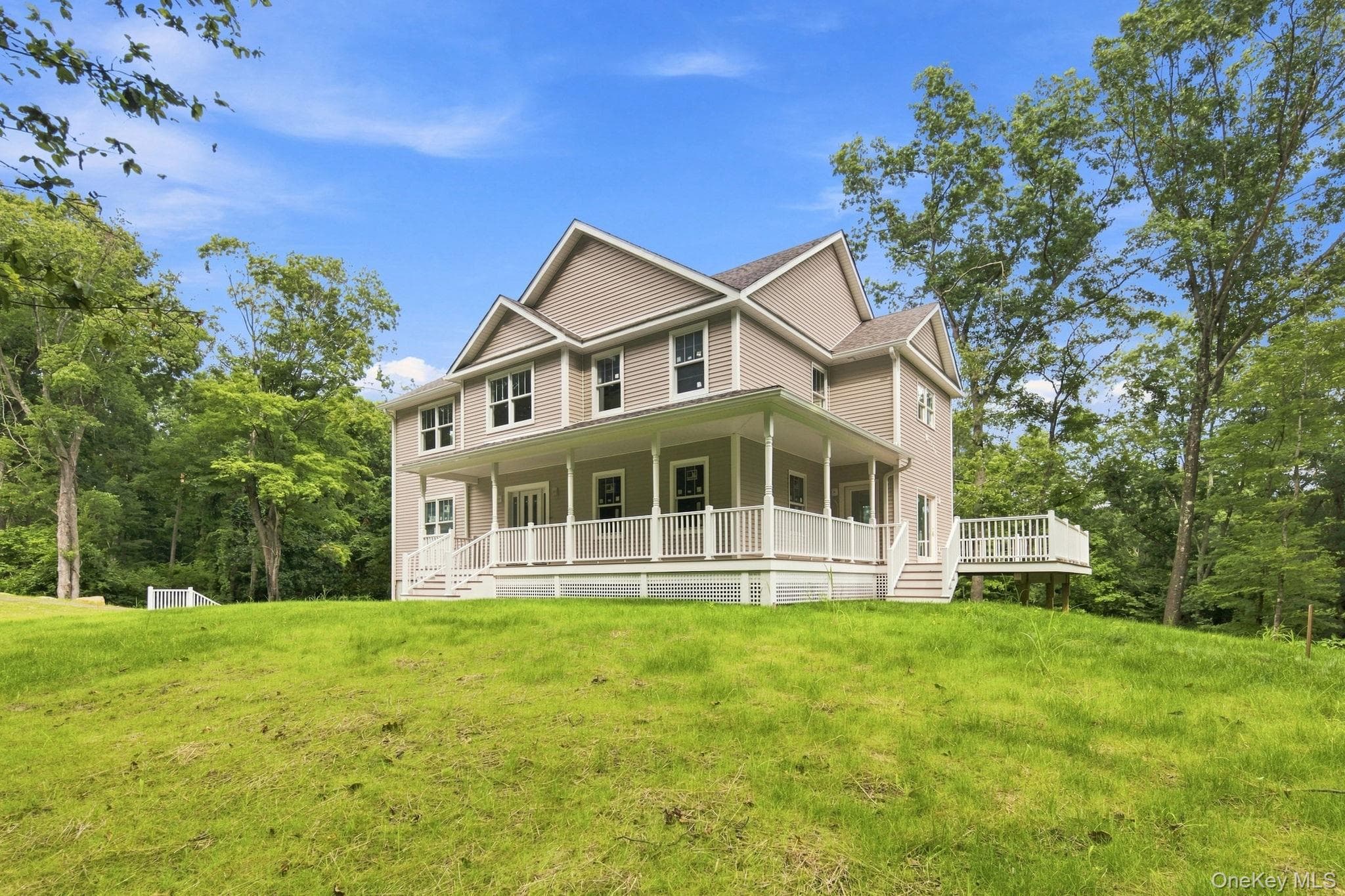 194 South Road thumbnail 2