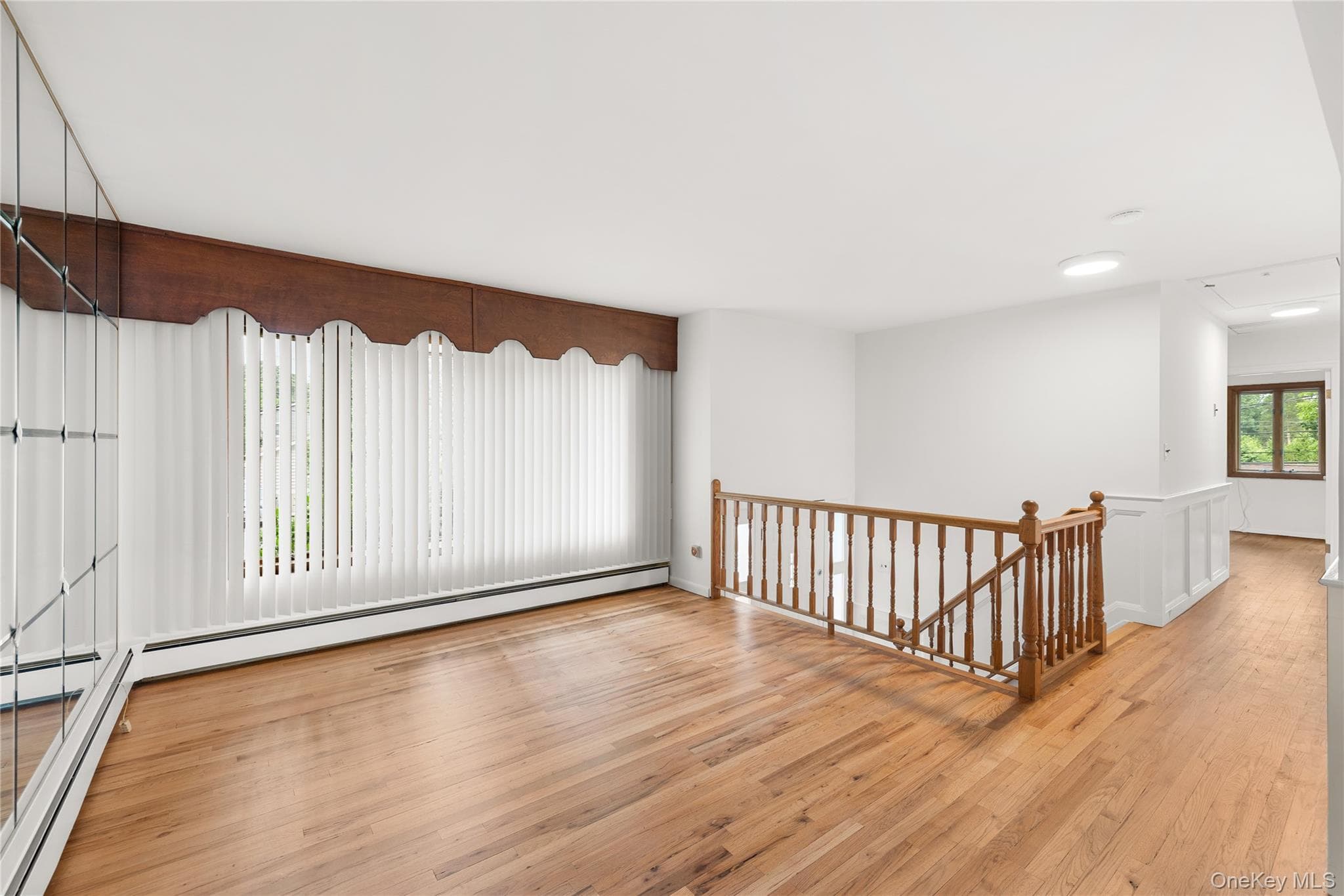 142 Mohican Avenue thumbnail 11