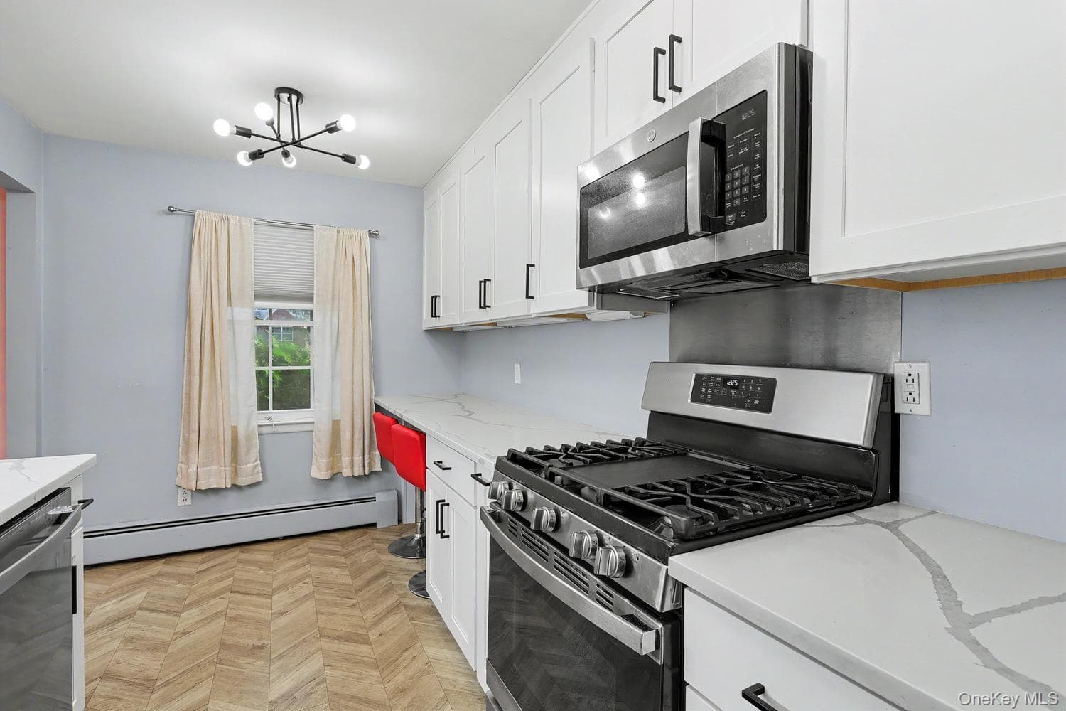 280 Parkside Drive thumbnail 12