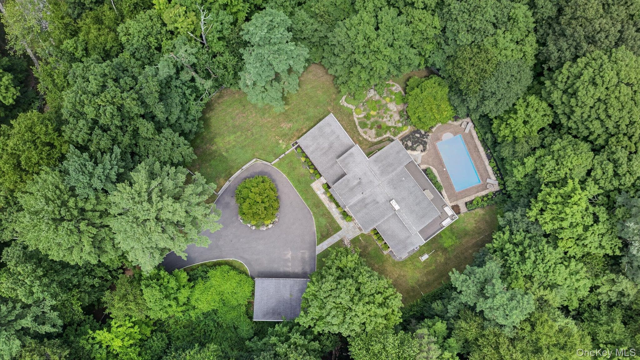 230 E Middle Patent Road thumbnail 40