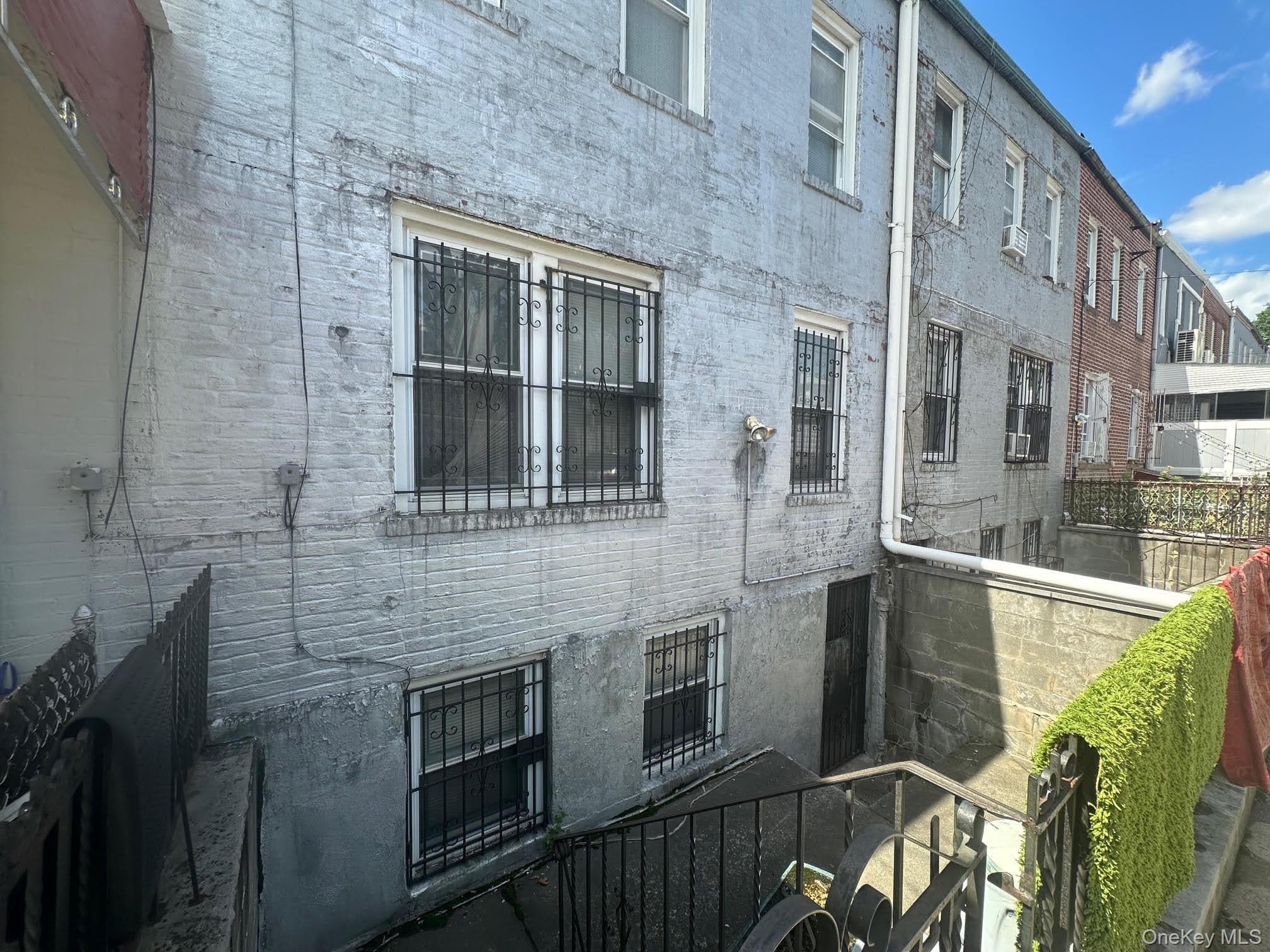 23-29 95th Street thumbnail 7