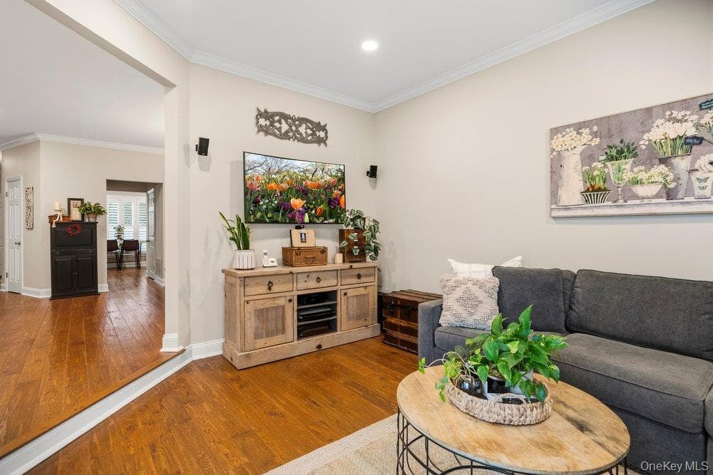 840 Birchwood Park Drive thumbnail 14