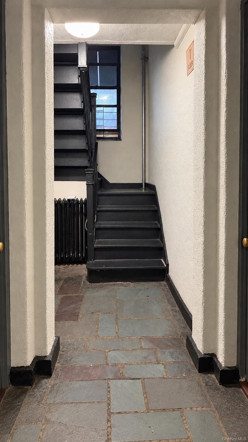 21-78 35th Street St Unit: 5E thumbnail 4