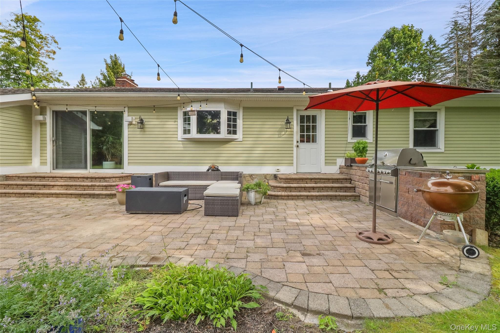 471 Hilltop Road thumbnail 26