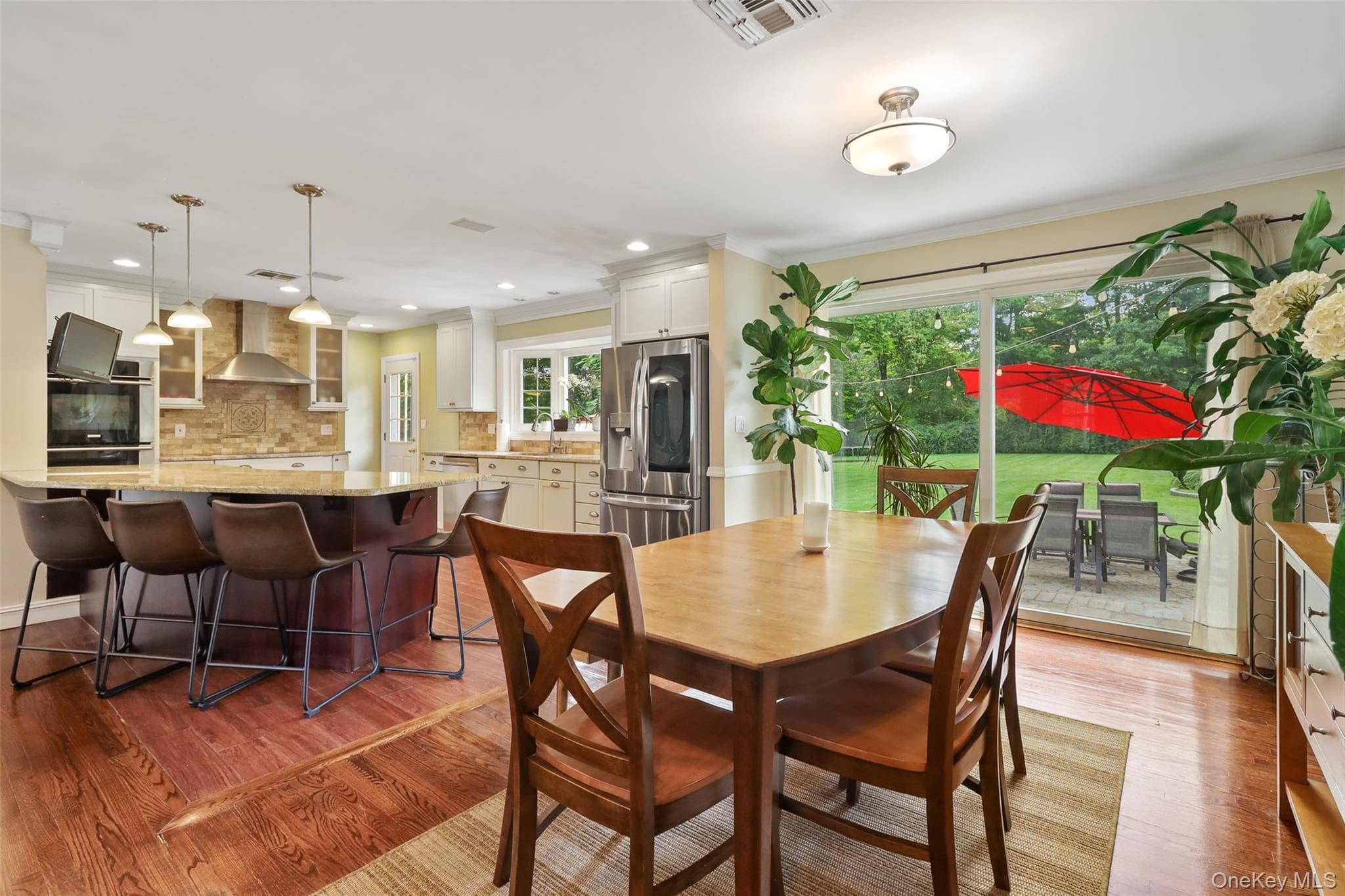471 Hilltop Road thumbnail 8