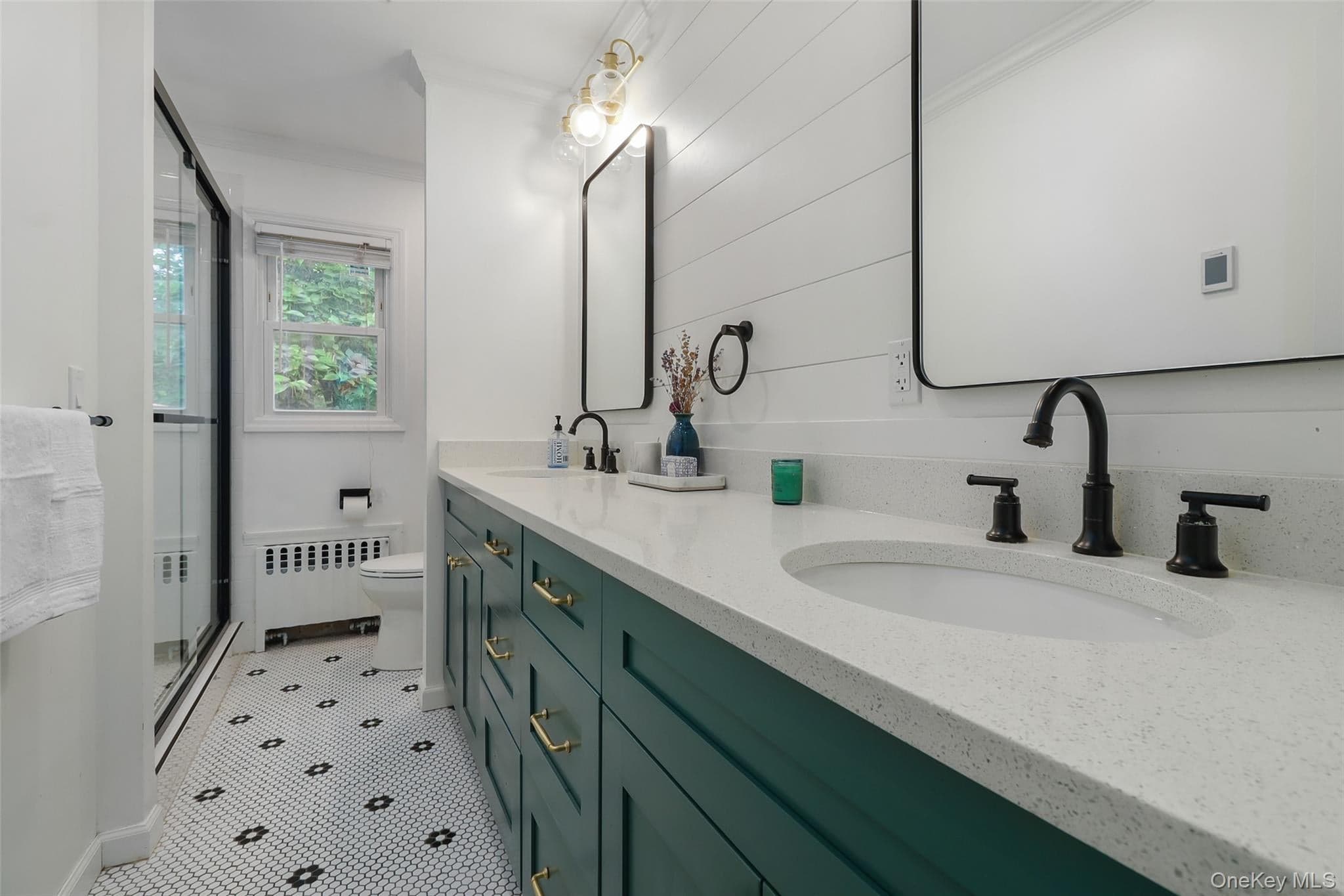 471 Hilltop Road thumbnail 14