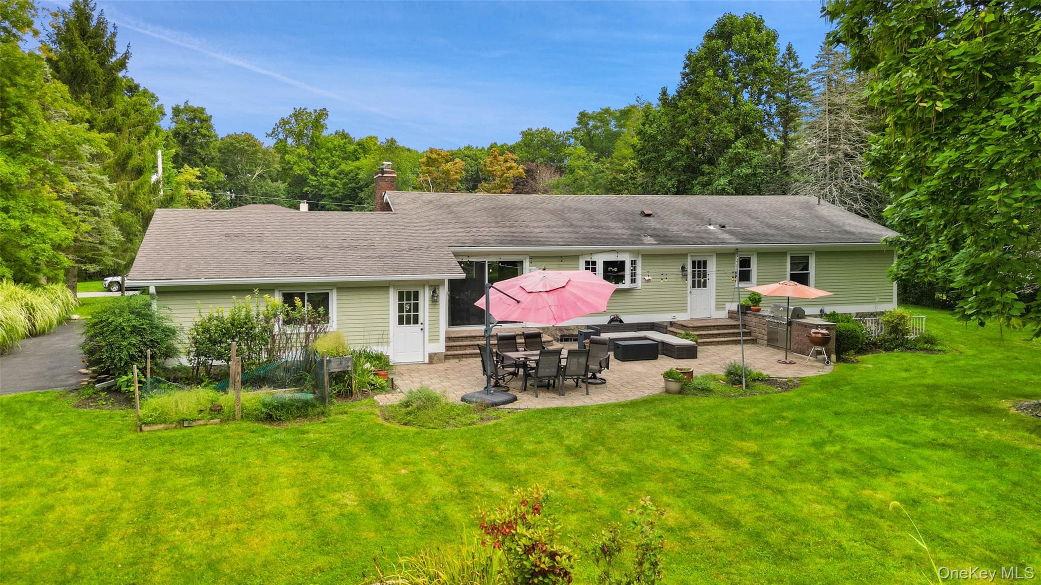 471 Hilltop Road thumbnail 41