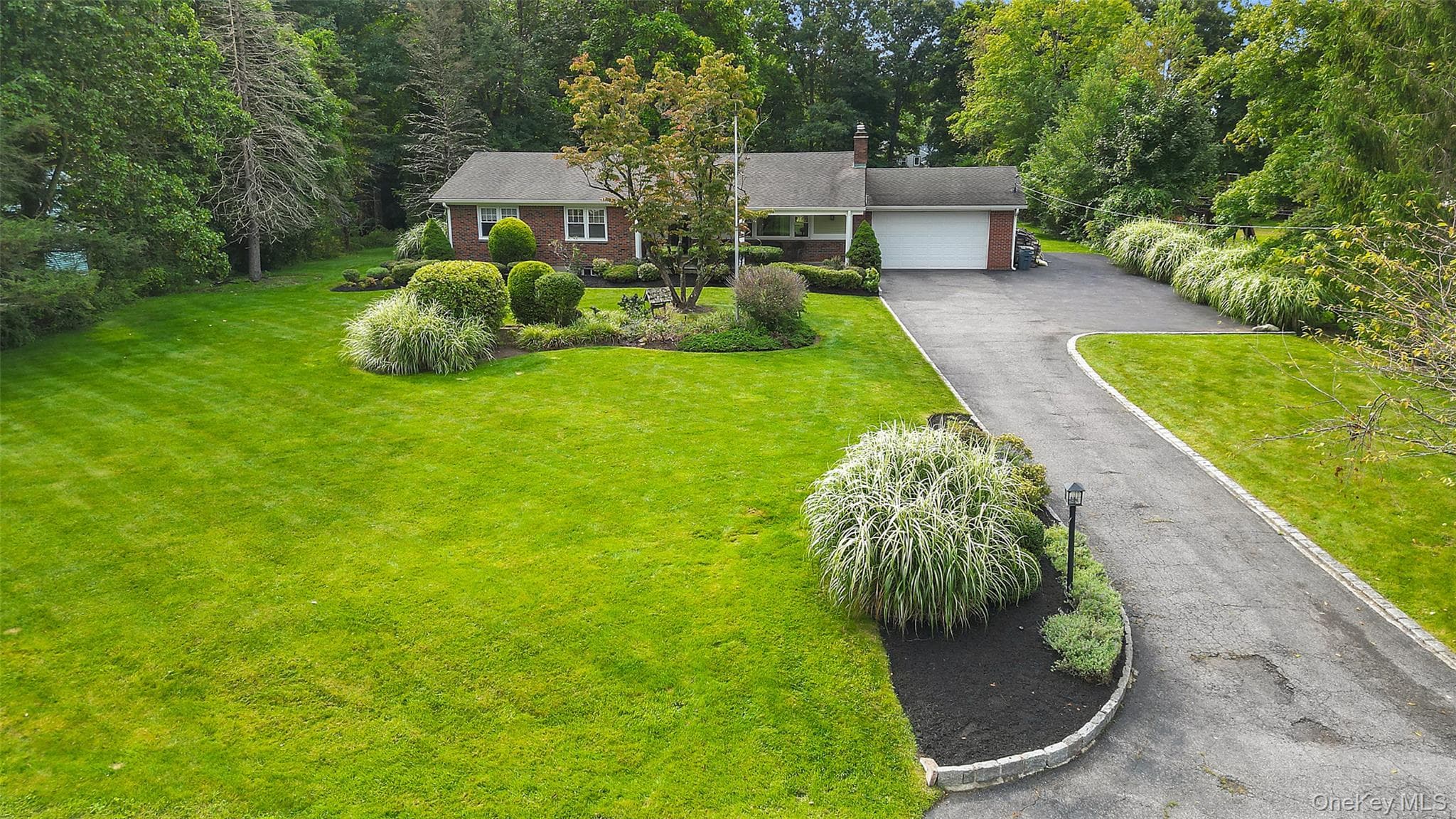 471 Hilltop Road thumbnail 37