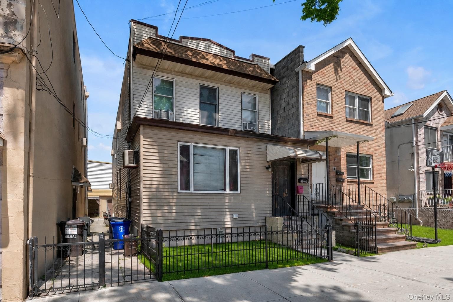6103 Maspeth Avenue, Maspeth