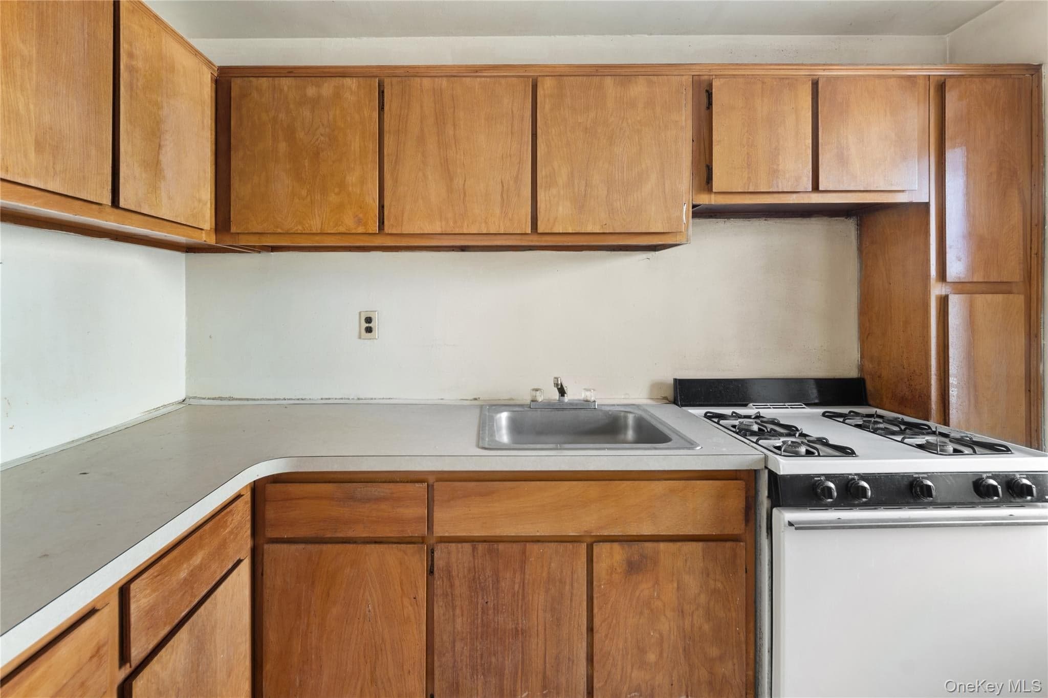 370 Westchester Avenue Unit: 2N thumbnail 5