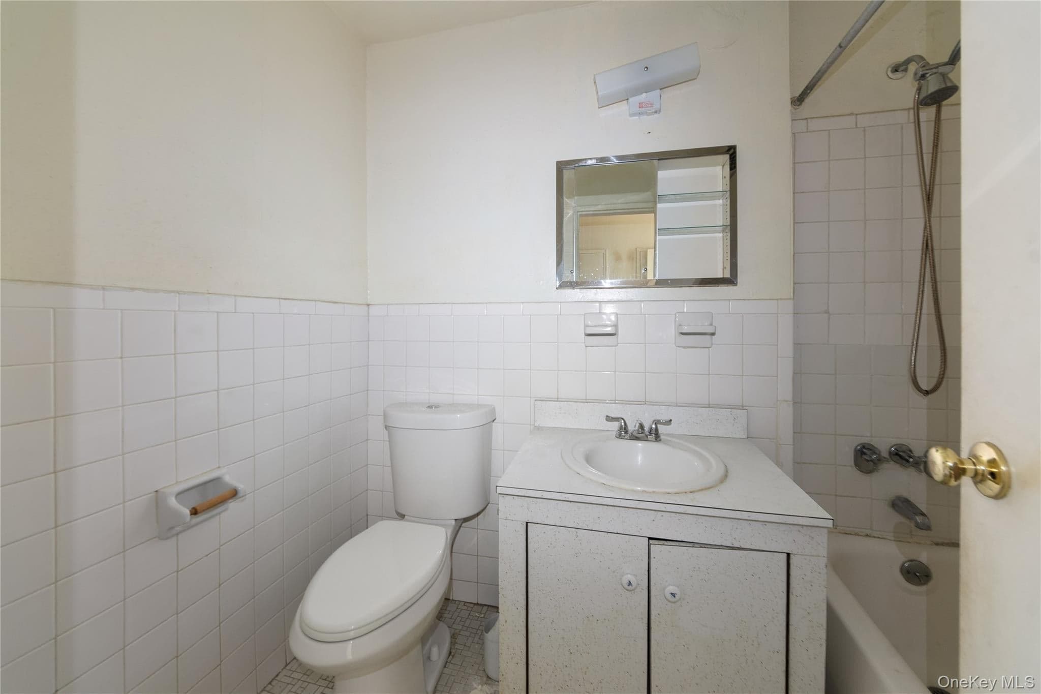 370 Westchester Avenue Unit: 2N thumbnail 14