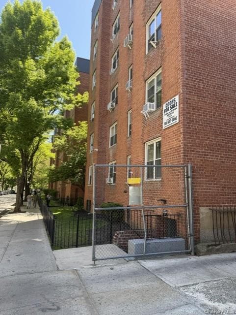 33-16 82nd Street Unit: 1G thumbnail 2