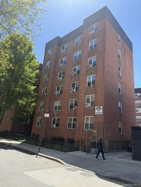 33-16 82nd Street Unit: 1G, Jackson Heights