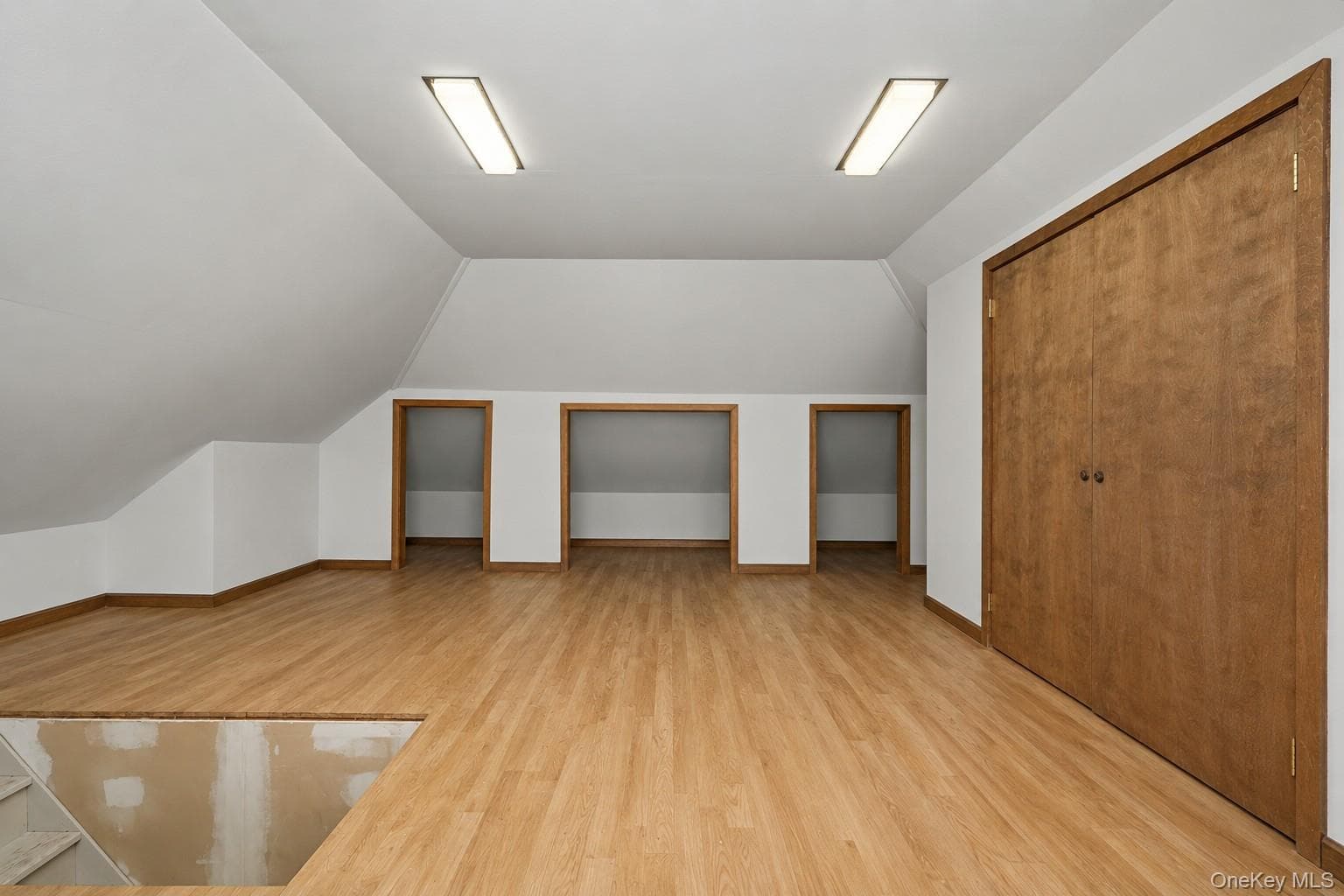127 Highland Avenue thumbnail 27